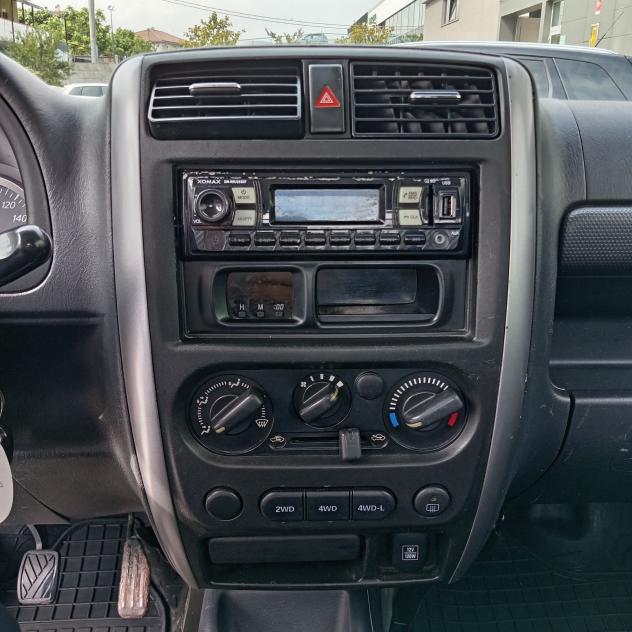 Suzuki Jimny III 1997 1.3 vvt JLX 4wd E5 - Foto 9