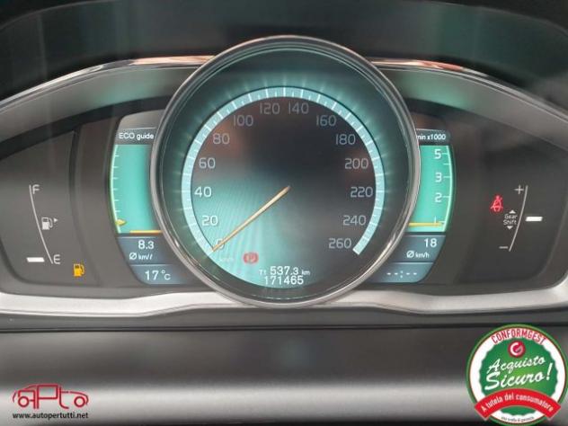 VOLVO XC60 D4 AWD Momentum rif. 20084239 - Foto 6