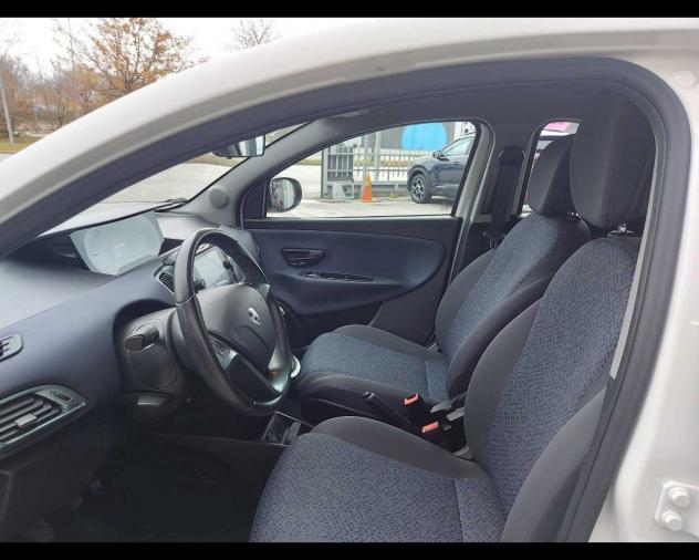 Lancia Ypsilon 3ª serie 1.0 FireFly 5 porte S&S Hybrid Gold - Foto 6