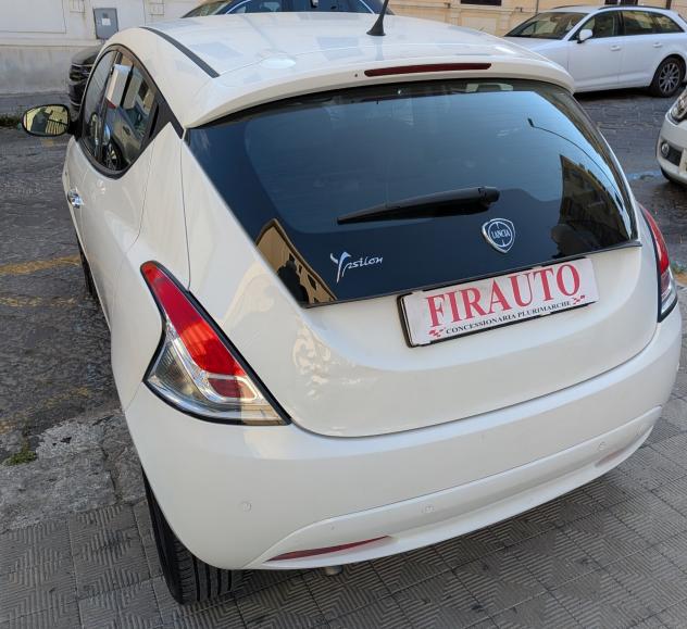 Lancia Ypsilon 1.3 MJT 16V 95 CV 5 porte S&S Silver - Foto 7