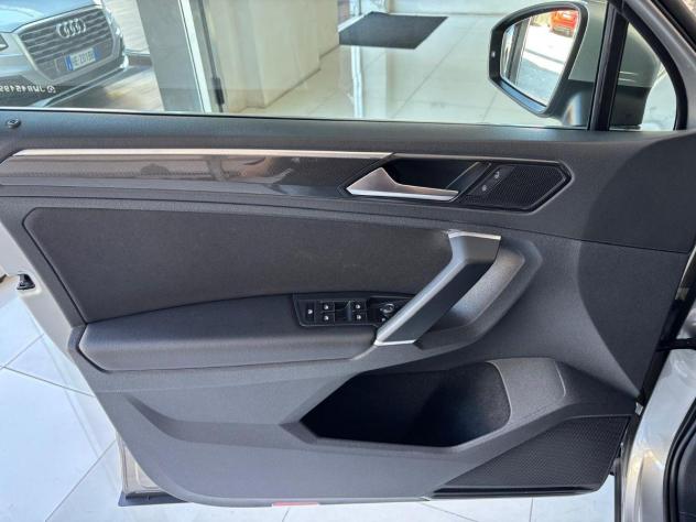 VOLKSWAGEN - Tiguan - 2.0 TDI DSG Executive BMT - Foto 9