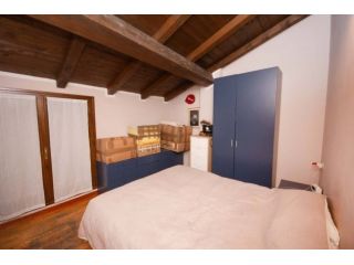 Disponibile bilocale in affitto - Bologna