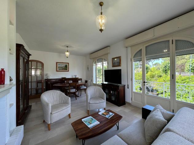 Porzione di casa in affitto a Vittoria Apuana - Forte dei Marmi 130 mq Rif: 1272408