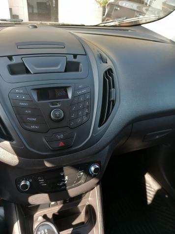 Ford Transit Courier 1.5 TDCi 75CV Van Trend - Foto 9