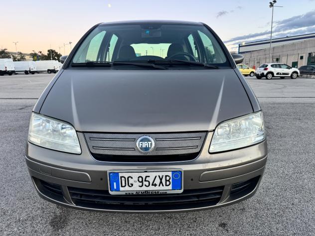 Fiat Idea 1.3 Multijet 16V Dynamic - Foto 2