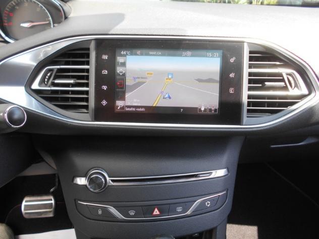 Peugeot 308 120 HDi EAT6 SW GT Line CBC - Foto 6