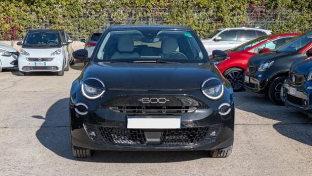 FIAT 600 HYBRID LA PRIMA DCT6 1.2cc 100cv SAFETYPACK rif. 23431465 - Foto 4