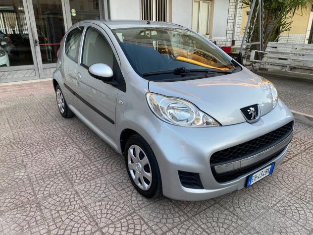 Peugeot 107 1.0 68CV 5p. Allure - Foto 4