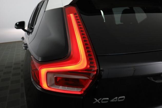 VOLVO XC40 XC40 T4 AWD Geartronic Momentum rif. 23783167 - Foto 10