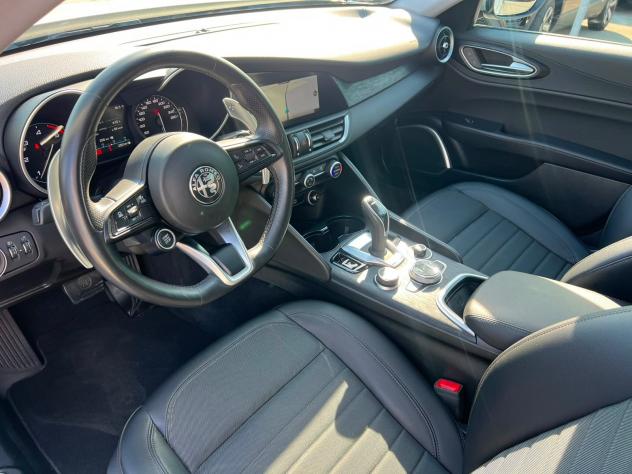 Alfa Romeo Giulia 2.2 Turbodiesel 190 CV AT8 Executive - Foto 10