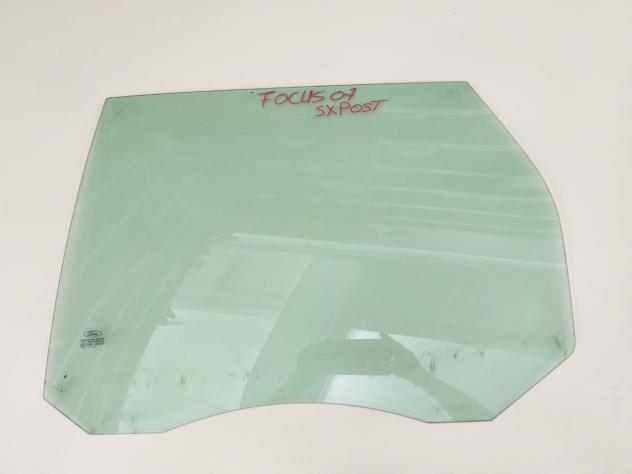 VETRO SCENDENTE POSTERIORE SINISTRO FORD Focus Berlina 3° Serie (0408)
