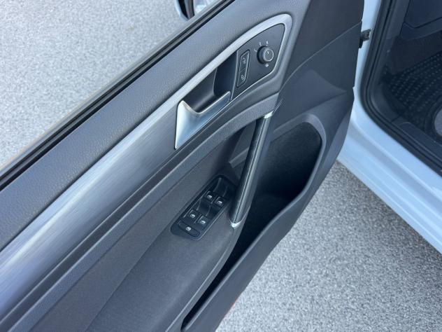 Volkswagen Golf 1.4 TGI Business BlueMotion - Foto 4