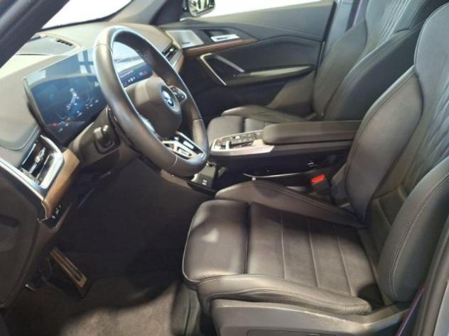BMW iX1 xDrive 30 Msport Pro + Tetto Apr. rif. 24093912 - Foto 10