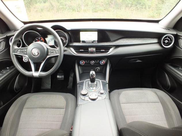 ALFA ROMEO STELVIO 2.2 210 CV AT8 Q4 - Foto 10