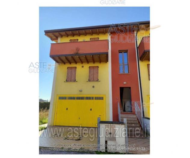 IMMOBILI-IMMOBILE RESIDENZIALE-Via Belfiore, 19, 46040 Casaloldo MN, Italia
