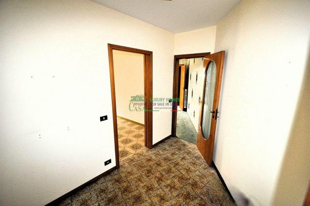 Rif. 9691 - Soluzione indipendente con ampio Terrazzo + Comm.le - Foto 5