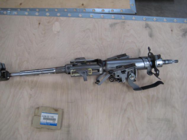 PIANTONE STERZO GUIDA MAZDA 6 GJ6A32100C - Foto 7