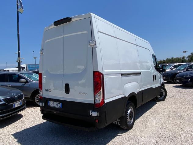 Iveco Daily 35S14 2.3 MTJ IVA ,AUTOCARRO LAMIERATO - Foto 3