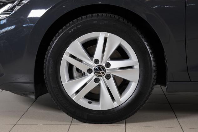 Volkswagen Golf 1.0 TSI EVO Life 110CV - Foto 6