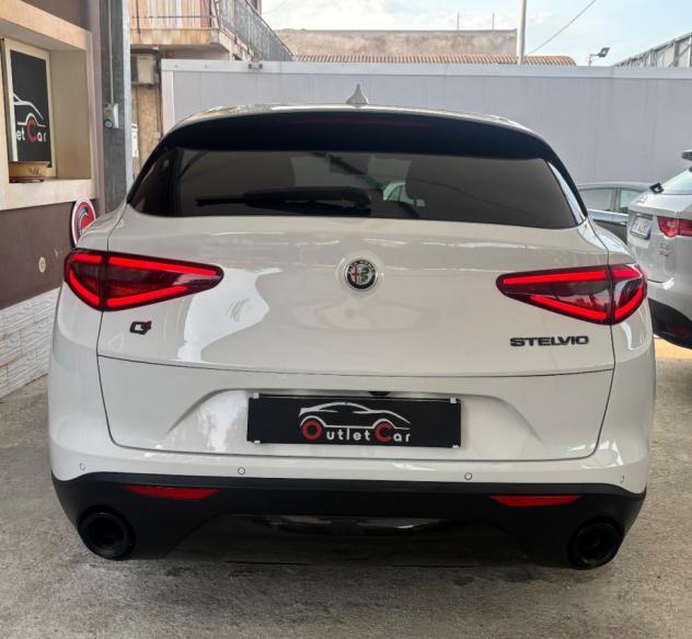 ALFA ROMEO - Stelvio - 2.2 T.diesel 190CV AT8 Q4 Sp.-T. - Foto 6