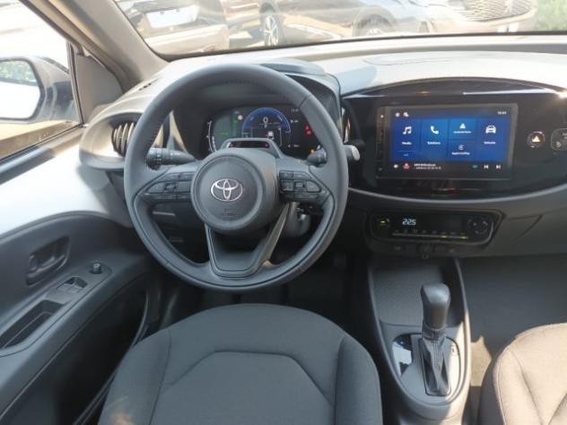 TOYOTA Aygo X 1500 HYBRID 115CV 5PORTE AUTOM CARPLAY CAM ITALIA rif. 23984394 - Foto 9