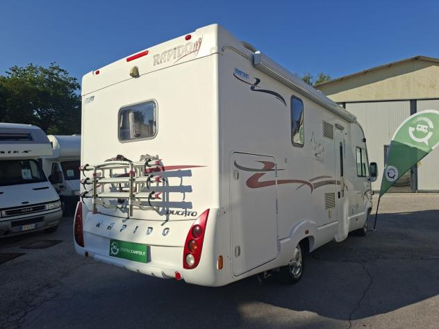 MOTORHOME RAPIDO DUCATO SEMDIINETTE GARAGE LETTO MATRIMONIALE BASCULANTE CLIMATIZZATORE FOTOVOLTAICO CAMPEGGIO CAMPER USATI GENERALI 1737 - Foto 4