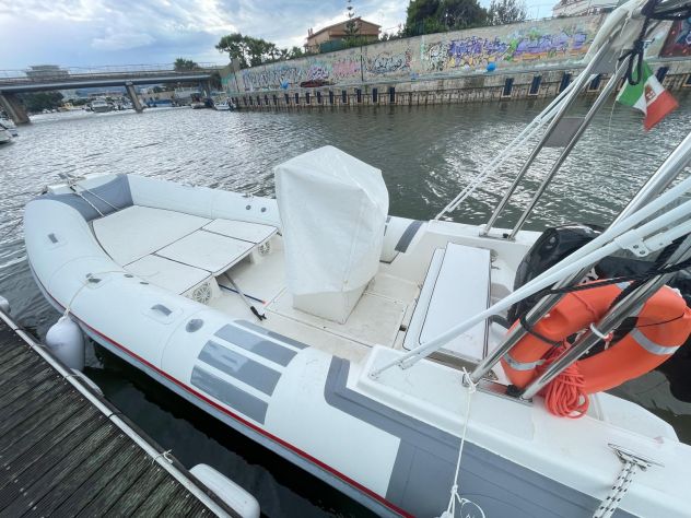 vendo gommone con motore - Foto 9