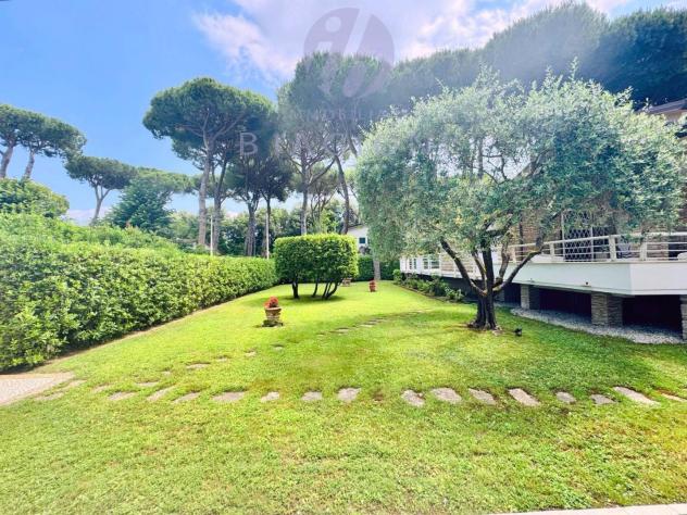 Villa in vendita a Lido di Camaiore - Camaiore 250 mq Rif: 1359555 - Foto 10