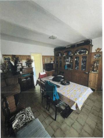 Immobile in asta di 186 m² con più di 5 locali e box auto in vendita a Motta de' Conti - Foto 11