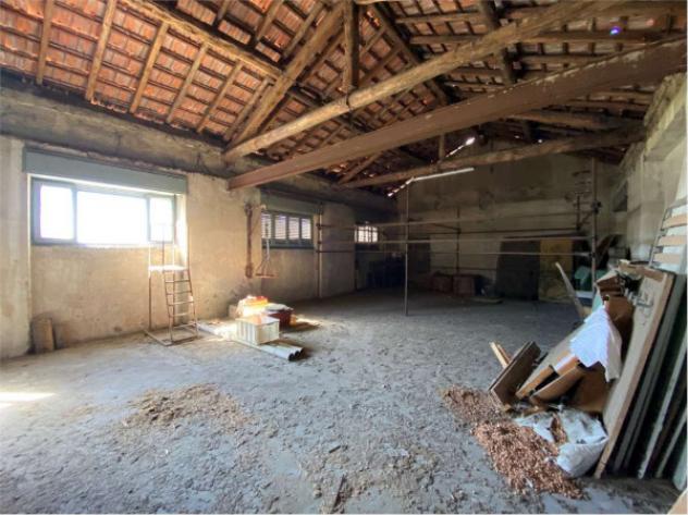 Immobile di 370 m² con 3 locali in vendita a Oggiono - Foto 10