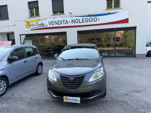 Lancia Ypsilon 1.2 69 CV 5 porte Platinum