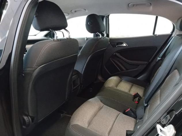 MERCEDES-BENZ GLA 180 d Business rif. 23972383 - Foto 8