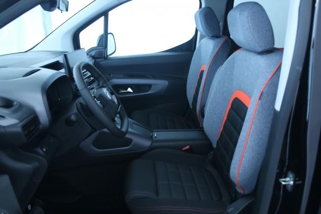 Citroën Berlingo BlueHDi 130 S&S EAT8 MAX Pack XTR/Navigatore/Fari EcoLED/Telecamera posteriore 180º Top Rear Vision/Interni XTR Advanced Comfort - Foto 7