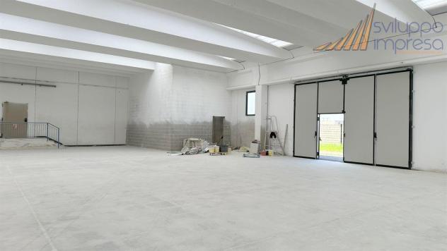 CAPANNONE INDIPENDENTE CON PALAZZINA UFFICI IN AFFITTO A CORNATE D'ADDA - Foto 16