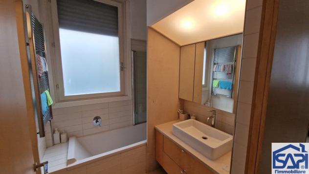 Ampio bilocale moderno zona Porta Genova - Foto 17