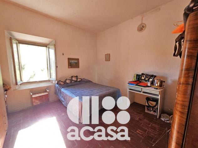 CASA COLONICA VINCOLATA DA RISTRUTTURARE - Foto 17
