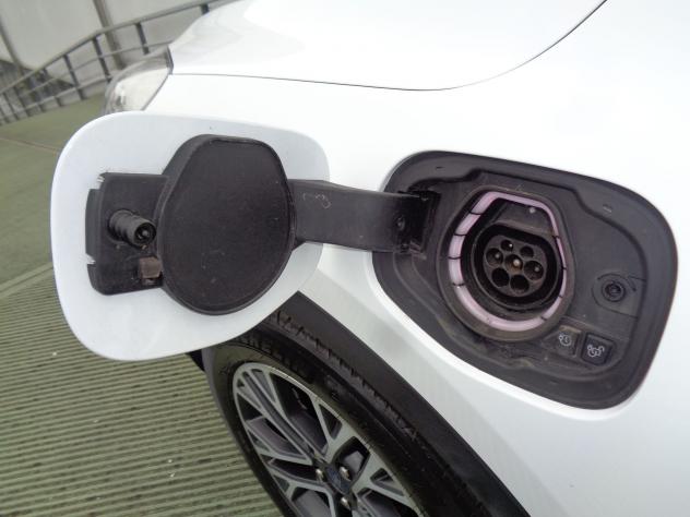 Ford Kuga Kuga 2.5 phev Titanium 2wd 225cv e-shifter - Foto 8