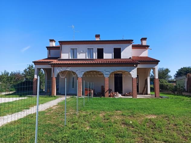 Bifamiliare in vendita a Pojana Maggiore