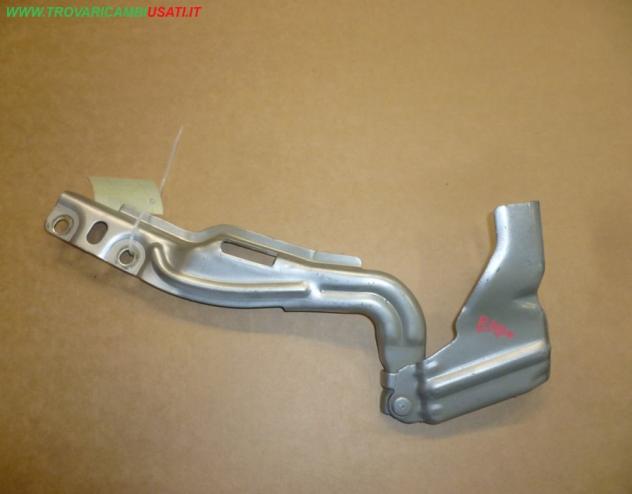 CERNIERA D.COFANO ANT. ARGENTO FIAT BRAVO (198-3L)  Carrozzeria  Lamierati esterni  Cofano  Cerniera cofano  FIAT - BRAVO - 01-03-2007 - 01-03-2010, F