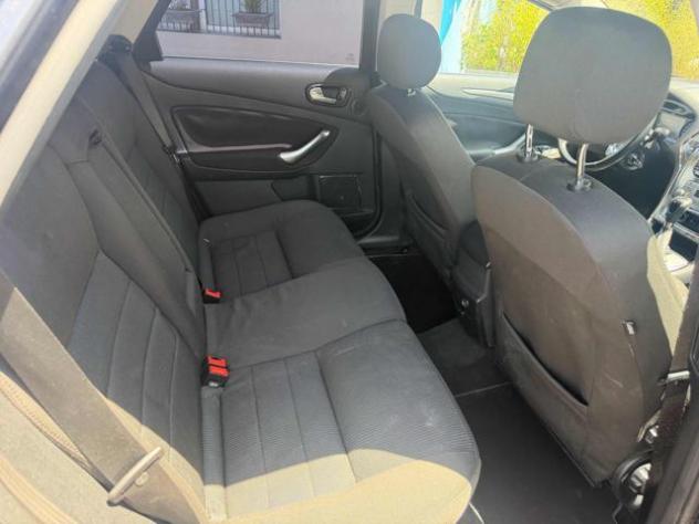 FORD Mondeo 2.0 TDCi 140 CV 6tronic Station Wagon Titanium DPF rif. 23764893 - Foto 4