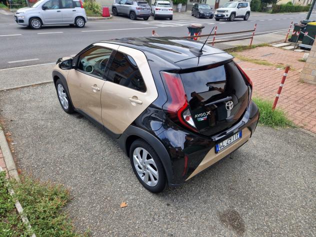 Toyota Aygo X 1.0 72CV "39.700 km" AUTOMATICA, Carplay, Telecamera, ADAS - Foto 7