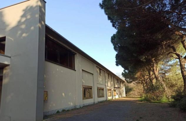 Immobile in asta di 2658 m² in vendita a Cucciago - Foto 2