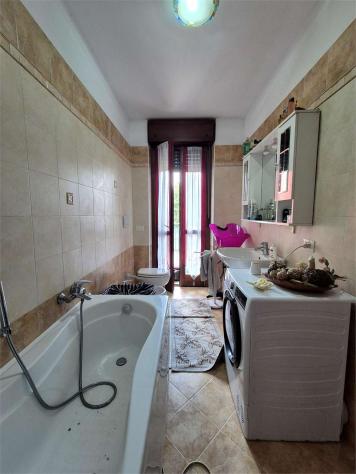 V005483 - Recente appartamento su due livelli con terrazzo solarium e doppi garage - Foto 7