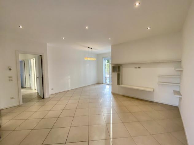 Appartamento di 130 m² con 4 locali e box auto doppio in affitto a Cadoneghe - Foto 3