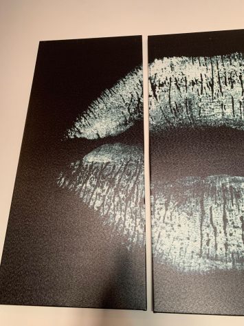 TELA SCOMPOSTA CON EFFETTO BIANCO LABBRA FEMMINILI - Foto 3