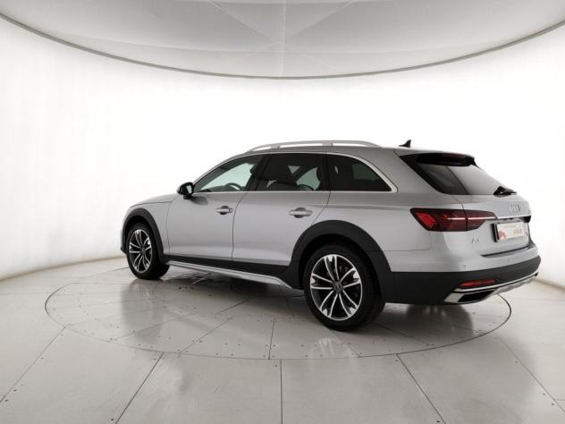 Audi A4 allroad quattro 2.0 40 TDI QUATTRO S TRON. ID. CONTRAST - Foto 4