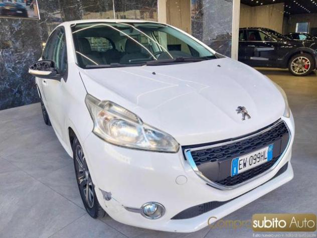 PEUGEOT 208 1.4 8V HDi 68CV 5p. Allure rif. 23809011 - Foto 4