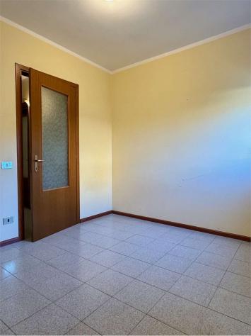 V000549 - TRILOCALE CON BOX AUTO, CANTINA E GIARDINO PRIVATO - Foto 19