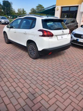 Peugeot 2008 PureTech 82 Allure - Foto 6