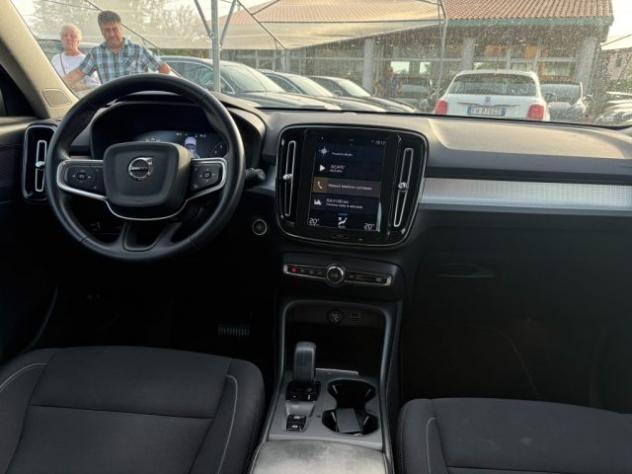 VOLVO XC40 T2 Geartronic Momentum rif. 24051300 - Foto 9